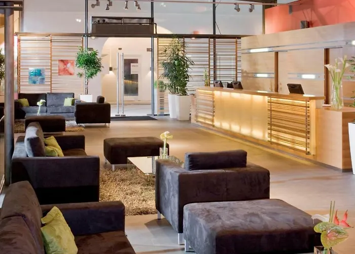 Golden Angel Suites By Adrez